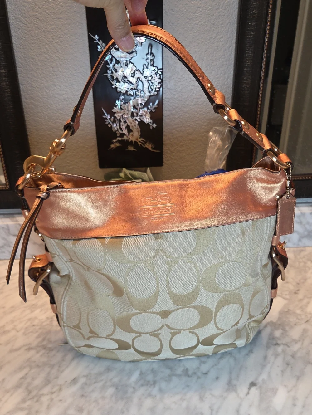 2009 Coach Signature Shoulder Bag in Metallic Rose Gold and Khaki EUC